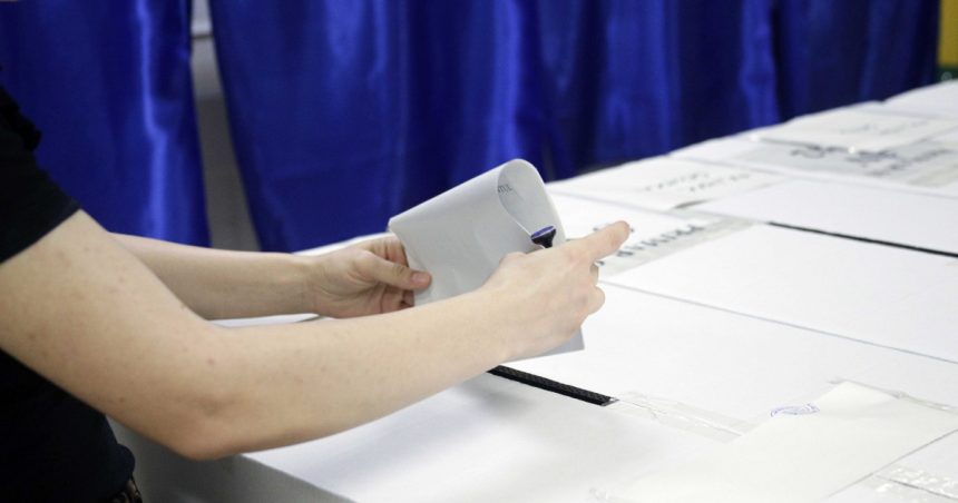 AEP a validat lista celor 950 de secții de votare din afaceri externe pentru alegerile prezidențiale și parlamentare. 1 aep a aprobat lista celor 950 de sectii de votare din strainatate pentru alegerile prezidentiale si parlamentare 672259e870472