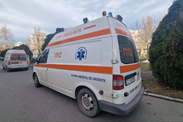accident pe strada soveja o femeie a fost lovita de o masina in timp ce traversa pe trecerea de pietoni 674702f992fcf