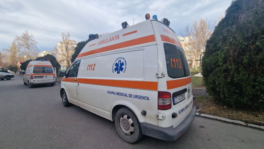 Accident pe strada Soveja: O femeie a fost lovită de o mașină în momentul traversării pe trecerea de pietoni 1 accident pe strada soveja o femeie a fost lovita de o masina in timp ce traversa pe trecerea de pietoni 674702f992fcf