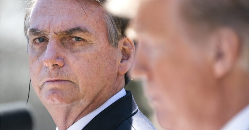 „Am fost foarte aproape de o lovitură de stat a nebunilor”. Cine l-a oprit pe Bolsonaro să preia puterea cu forța în Brazilia 1 am fost foarte aproape de o lovitura de stat a nebunilor cine l a impiedicat pe bolsonaro sa preia puterea cu forta in brazilia 674964e74c576