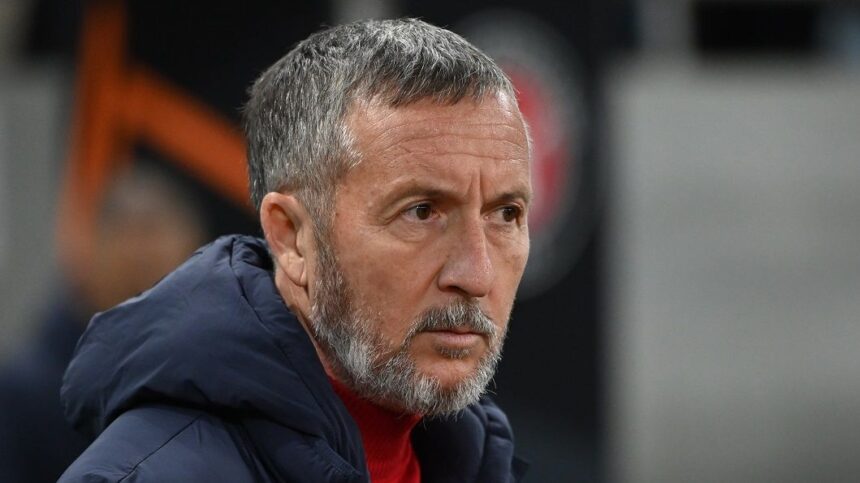 Amenzi semnificative după FCSB – Olympiakos 0-0! Trebuie plătiți peste 12.000 euro 1 amenzi usturatoare dupa fcsb olympiakos 0 0 trebuie scosi din buzunar peste 12 000 euro 674967a2516cf
