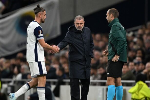 ange postecoglou nu s a ferit de cuvinte pe cine a dat vina dupa egalul cu as roma 67496b4a92c46