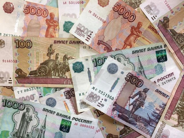 Autoritățile ruse încearcă să calmeze panica legată de deprecierea accentuată a rublei, iar banca centrală este nevoită să intervină. 1 autoritatile ruse incearca sa calmeze panica legata de deprecierea accentuata a rublei banca centrala nevoita sa intervina 67498c6bccf04