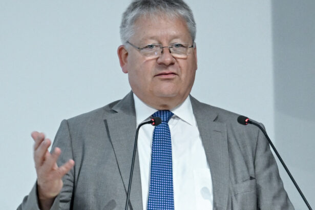 avertismentul sefului spionajului german moscova incerca sa divizeze nato chiar inainte de inceperea unui eventual razboi 6748364950a81