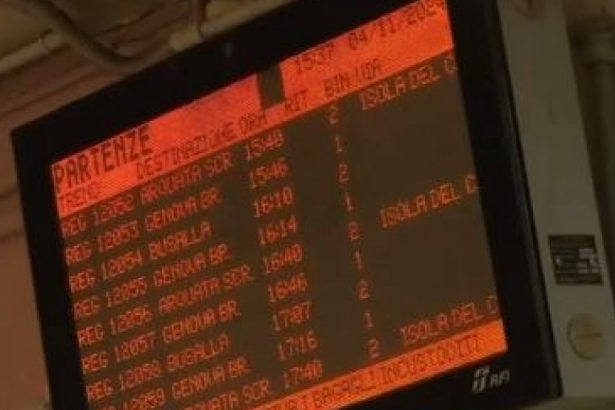 blocaj total pe calea ferata in italia greva angajatilor a pornit dupa ce un controlor a fost injunghiat in timp ce verifica biletele 6729d1008bd0d