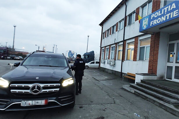 bolid de lux cautat de politistii francezi descoperit in portul constanta urma sa fie trimis in turcia 674ac8c4671f8