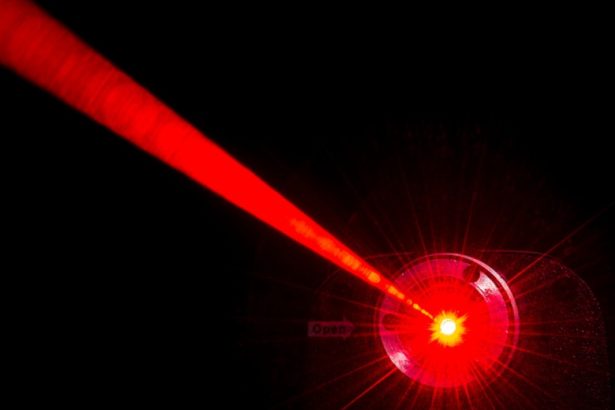 chinezii sustin ca au creat o arma cu unde electromagnetice similara cu steaua mortii din razboiul stelelor 6729eb7d17789