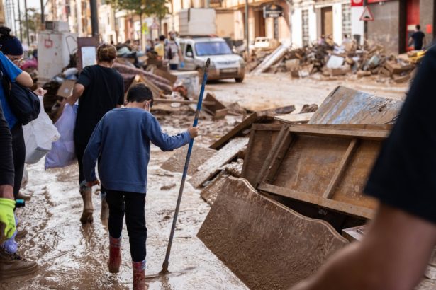 corpurile a doi frati recuperate la doua saptamani dupa inundatiile devastatoare din valencia unde au fost gasiti ruben si izan 6735fe33c1d6b