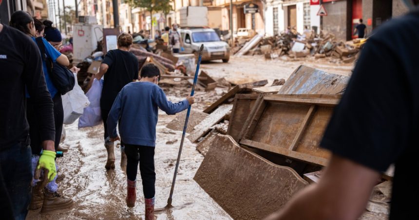 corpurile a doi frati recuperate la doua saptamani dupa inundatiile devastatoare din valencia unde au fost gasiti ruben si izan 6735fe33c1d6b