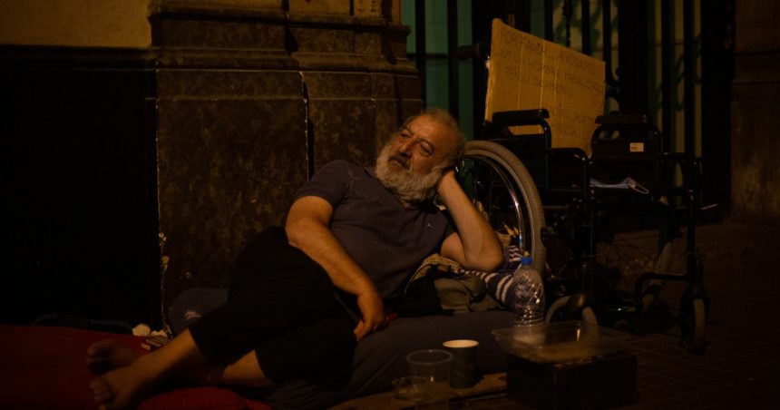 descindere in timisoara audieri in cazul unor persoane cu handicap puse sa cerseasca si al unei femei cu hiv puse sa se prostitueze 6728b2d3025b9