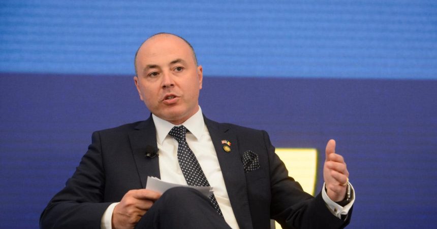 Motivul pentru care România dorește ca ridicarea vizelor pentru SUA să fie anunțată înainte ca Trump să-și înceapă mandatul. 1 exclusiv motivul pentru care romania vrea ca ridicarea vizelor pentru sua sa fie anuntata inainte ca trump sa si preia mandatul 673255cae2d8f