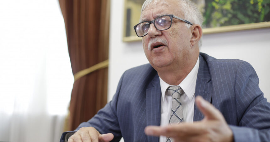 Un fost șef al CCR afirmă că primul tur al prezidențialelor ar putea fi anulat: „Lucrurile pot să o ia într-o direcție foarte proastă” 1 exclusiv un fost sef al ccr spune ca primul tur al prezidentialelor ar putea fi anulat lucrurile pot sa o ia intr o directie foarte proasta 67489be351ea3