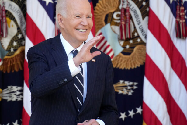 galerie foto joe biden implineste astazi 82 de ani fiind cel mai varstnic presedinte in functie din istoria sua 673d83592434e