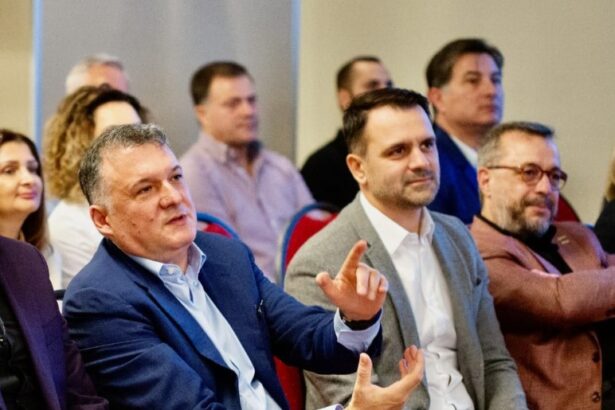 hutuca si crusoveanu pnl au votat cu noaptea n cap la prezidentiale am ales prosperitate echilibru si siguranta pentru romania 67433e0060a08