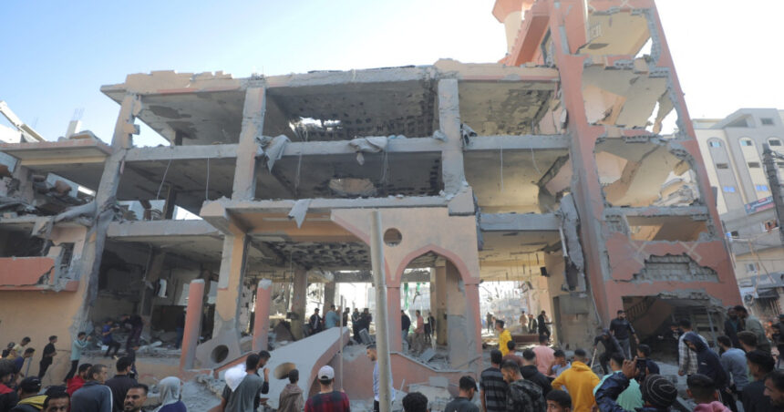Israelul a omorât cel puțin 120 de persoane în Gaza în ultimele 48 de ore, potrivit surselor medicale palestiniene. 1 israelul a ucis cel putin 120 de persoane in gaza in ultimele 48 de ore afirma surse medicale palestiniene 6741ef99a2d07