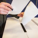 Joi vor fi stabilite detaliile tehnice pentru referendumul ce va avea loc în București. 2 joi vor fi stabilite detaliile tehnice privind referendumul care va fi organizat in bucuresti 672c6810193c7