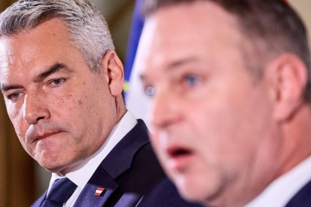 karl nehammer anunta inceperea negocierilor pentru coalitia de guvernare ce plan are cancelarul austriac 673b49cce57a1