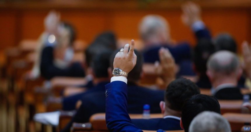 lege adoptata in camera deputatilor petitiile anonime vor fi luate in considerare daca se refera la hartuiri sexuale 6729fd4beeacd