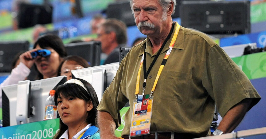 Antrenorul legendar Bela Karolyi a decedat la 82 de ani. Mesajul Nadiei Comăneci. 1 legendarul antrenor bela karolyi a murit la 82 de ani mesajul nadiei comaneci 6739aeb90d2f5