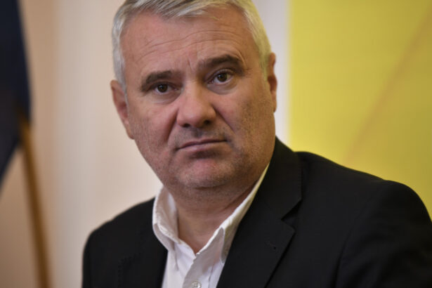 liberalul gigel stirbu acuza ca la scornicesti 835 de voturi au fost mutate la renumarare de la alti candidati la marcel ciolacu 674b22e1aa586