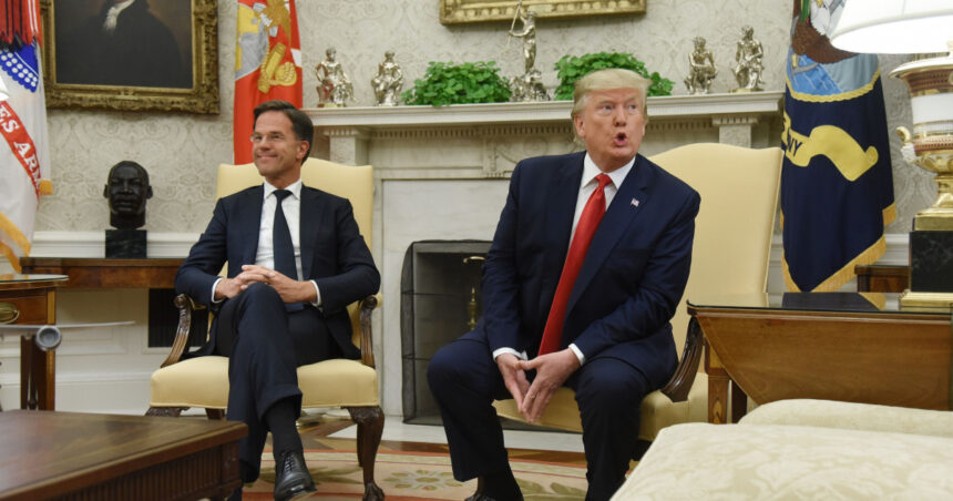 mark rutte l a vizitat pe donald trump in florida mesajul scurt postat de purtatoarea de cuvant a nato dupa intalnire 6741a90bc1afc