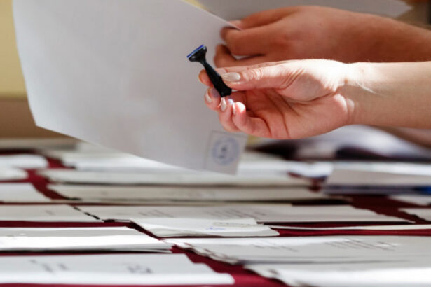 news alert biroul electoral central da curs cererii ccr voturile de la primul tur al alegerilor prezidentiale vor fi renumarate 6748b7fc54674