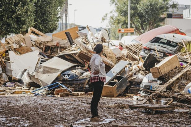news alert mae un roman a murit in urma inundatiilor din spania alti 15 sunt inca dati disparuti 672483f92769e