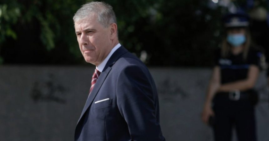 news alert seful spp lucian pahontu a fost trecut in rezerva dar ramane in functie iohannis a semnat decretul 6724d36b07950