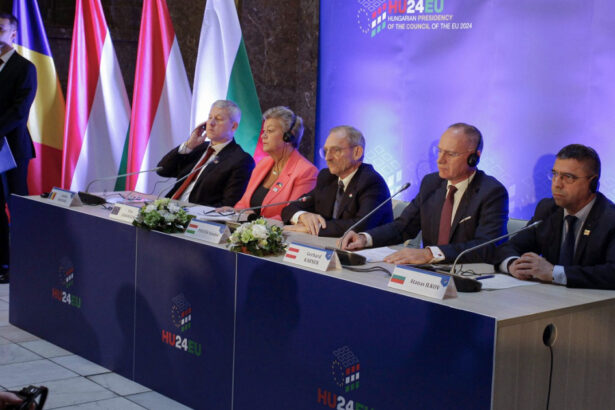 noi semnale pozitive din austria privind aderarea romaniei la schengen dupa reuniunea de la budapesta cand va fi votul decisiv 6740c27a7e086