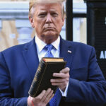 „Noul Moise”. De ce consideră creștinii din SUA că Donald Trump este „ales de Dumnezeu” 2 noul moise de ce cred crestinii din sua ca donald trump este uns de dumnezeu 6739c6e685d74