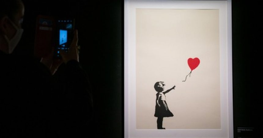 o retea uriasa de falsificatori de opere de arta atribuite lui banksy warhol si picasso a fost descoperita in italia 67323cc6f402c