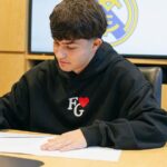 oficial romanul cu doua selectii la nationala a semnat cu real madrid 674731841effc