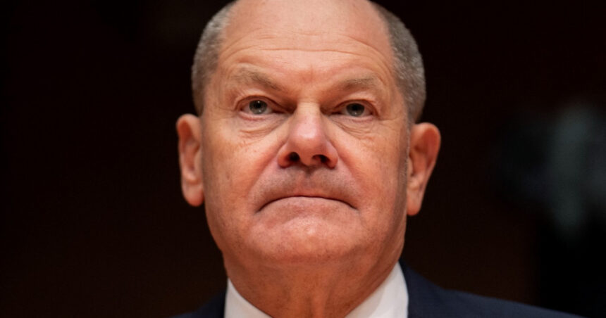 opozitia din germania il acuza pe olaf scholz ca a contribuit la propaganda kremlinului prin discutia cu putin 6738d503ed4dd