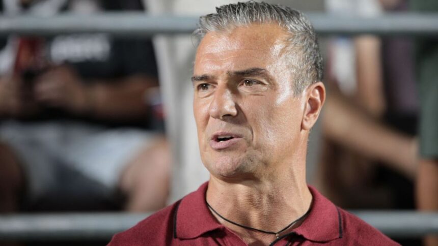 Pancu vede partea plină a paharului după eliminarea lui Bîrligea din FCSB în meciul cu Olympiakos 1 pancu vede partea plina a paharului dupa eliminarea lui birligea din fcsb olympiakos 674a174a8d2e7