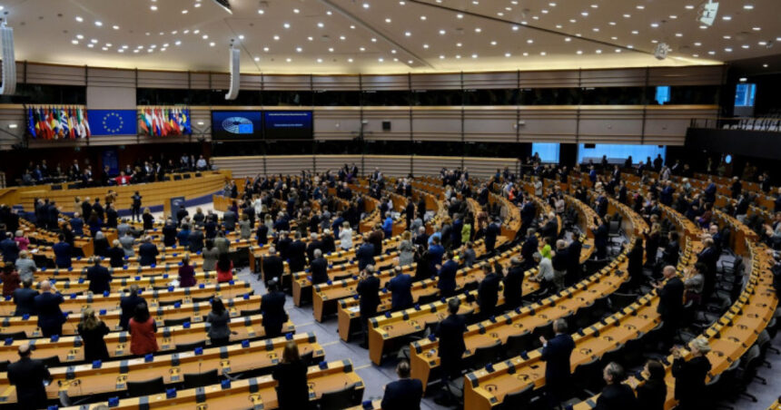 parlamentul european a ajuns la un acord politic pentru aprobarea noii echipe a comisiei europene cand va fi validarea 673e2890872c5