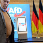 Partidul de extremă dreaptă AfD solicită retragerea Germaniei din UE și reînființarea mărcii germane. Ce alte măsuri conține programul electoral? 3 partidul de extrema dreapta afd cere iesirea germaniei din ue si revenirea la marca germana ce mai prevede programul electoral 6749f47da503f