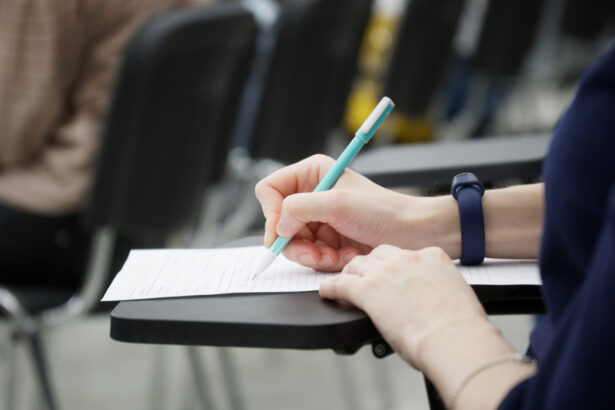 peste 10 000 de candidati sustin duminica examenul de intrare in rezidentiat 2024 cand se vor afisa rezultatele 6739ca9856ad2
