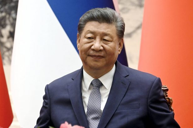 presedintele chinei l a felicitat telefonic pe trump si a pledat pentru relatii stabile intre tara sa si statele unite 672c63a04603a