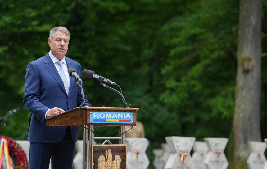 Președintele Klaus Iohannis i-a avansat în grad pe șeful STS și pe alți 100 de generali. 1 presedintele klaus iohannis i a ridicat in grad pe seful sts si alti 100 de generali 674abb09c5a7f