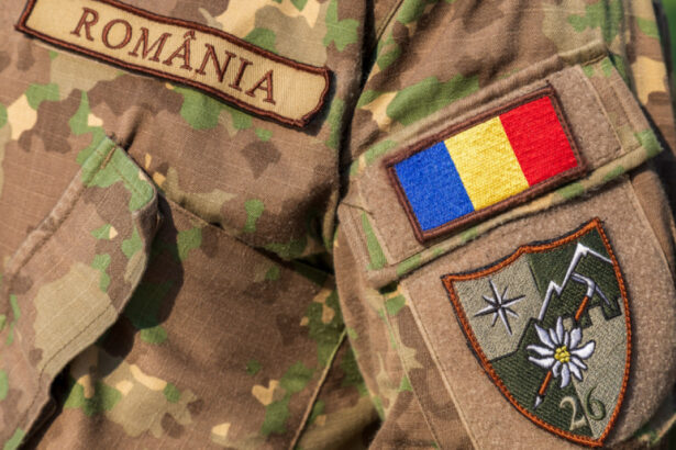 proteste ale sindicalistilor la guvern romil un grup de lucru va elabora oug pentru eliminarea discriminarilor din pensiile militare 6749bf9f263ab