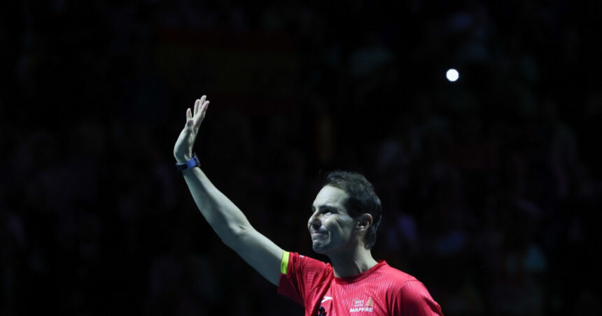 „Regele zgurii” s-a retras. Rafael Nadal și-a spus rămas bun de la tenisul profesionist. 1 regele zgurii s a retras rafael nadal si a luat adio de la lumea tenisului profesionist 673dedbd73f56