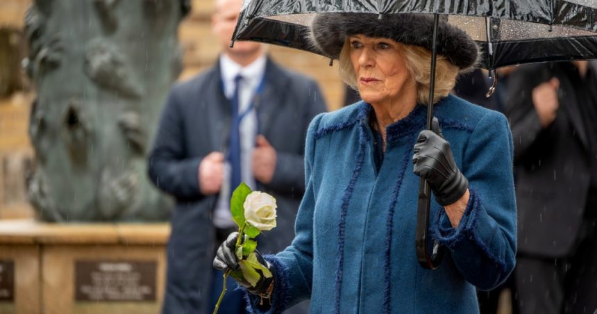 Regina Camilla a anulat mai multe evenimente publice din cauza unor probleme de sănătate. Ce s-a întâmplat? 1 regina camilla si a anulat mai multe evenimente publice din cauza unor probleme de sanatate ce a patit 672a3f01537d9