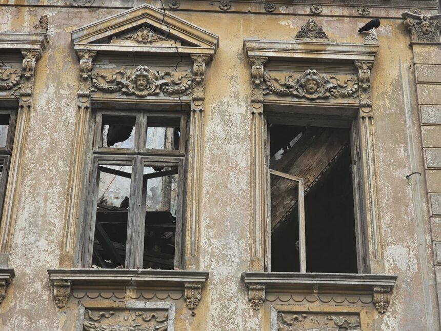 sanctiuni uriase pentru proprietarii cladirilor neingrijite din constanta peste 80 de imobile au fost supraimpozitate 6746f3156344a