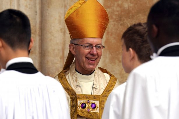 scandalul din biserica anglicana e departe de a se incheia o victima a lui john smyth cere ca mai multi episcopi sa demisioneze 67377d62ccaef