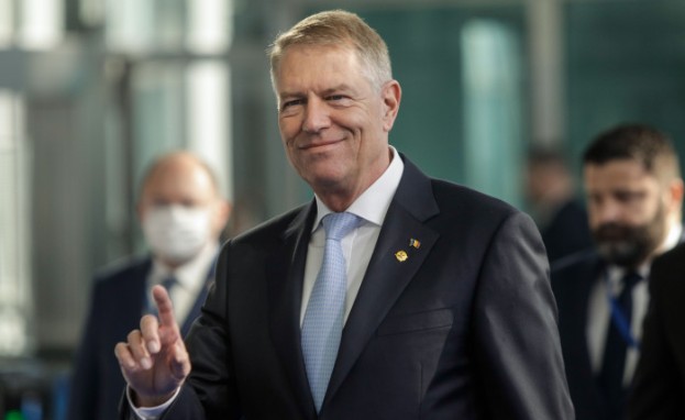 sistemul se activeaza ca sa incerce anularea alegerilor iohannis a convocat csat pentru posibile ingerinte straine la alegeri 6747341476c4d