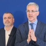 Stelian Ion (USR) comentează decizia CCR: „Există un pericol extremist și, în același timp, un pericol al mafiei securisto-politice” 2 stelian ion usr despre decizia ccr avem un pericol extremist pe de o parte si pe cealalta parte avem acest pericol al mafiei securisto politice 6748900720b9e