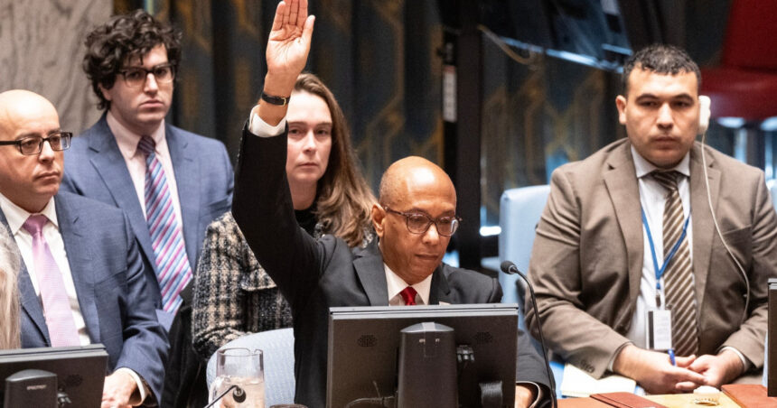 sua s au opus prin veto adoptarii unei rezolutii care cerea incetarea focului in gaza prezentata in consiliul de securitate al onu 673e1acb81dd5