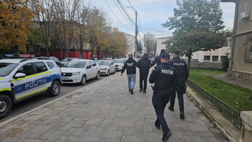 un constantean a fost arestat preventiv pentru 30 de zile dupa ce a distrus usile si ferestrele locuintei unei femei 6741d1c93b1be