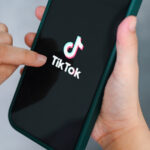 un copil de 11 ani intre viata si moarte la paris dupa ce a incercat sa imite un video de pe tiktok 67486faebaa8b