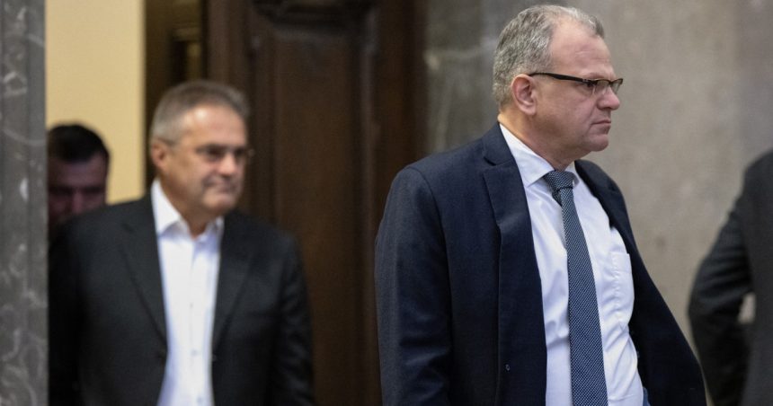 un fost agent al serviciilor secrete din austria este judecat intr un dosar de scurgere de informatii in care este implicata rusia 672b6afd0d825